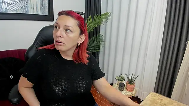 VictoriaPaker online show from May 2026 01:53:01 PM