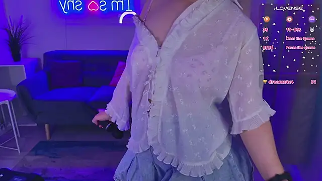 Waifu Ketrin online show from March 2026 12:54:01 PM