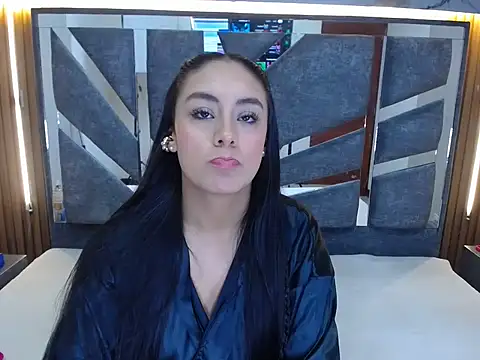 Lolacf online show from January 2026 01:49:02 PM