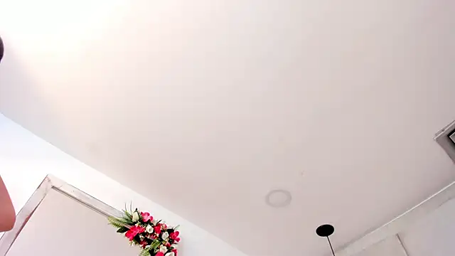 IvonneOwen online show from March 2026 03:25:02 AM