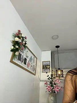 Snapshot of IvonneOwen chatting on July 2026 03:02:01 AM IvonneOwen online show from July 2026 03:02:01 AM