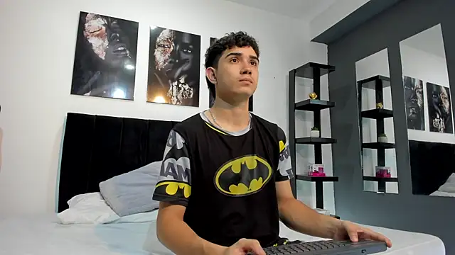 Alejo Grey online show from January 2026 07:15:02 PM