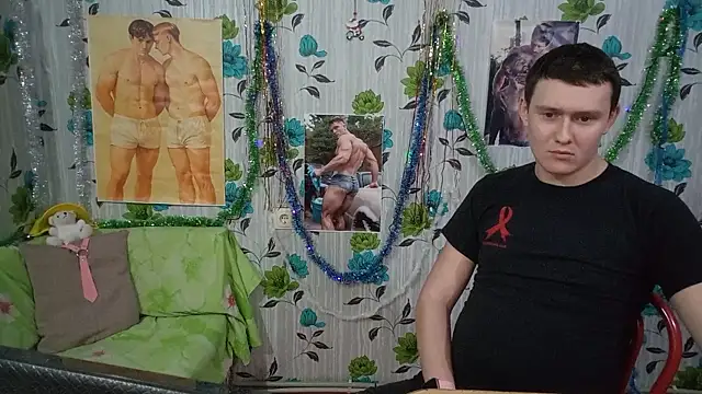 LuxeBoy  online show from January 2026 12:04:02 AM