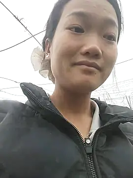 Hina2xx online show from March 2026 04:18:01 AM