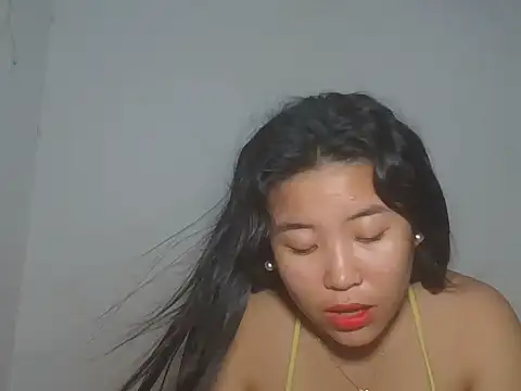 Zyeiii online show from June 2026 06:57:01 PM