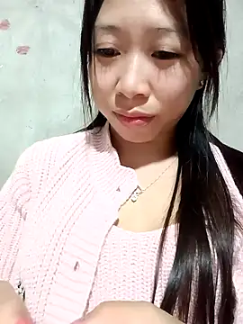 Snapshot of Mayly_lucky2 chatting on February 2026 04:10:02 PM Mayly lucky2 online show from February 2026 04:10:02 PM