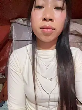 Snapshot of Mayly_lucky2 chatting on February 2026 07:43:01 PM Mayly lucky2 online show from February 2026 07:43:01 PM