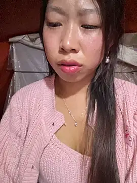 Snapshot of Mayly_lucky2 chatting on February 2026 02:35:01 PM Mayly lucky2 online show from February 2026 02:35:01 PM