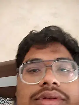 chubbot2119 online show from January 2026 05:54:02 AM