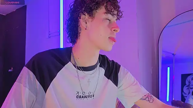 nova salvatore online show from April 2026 02:40:02 AM