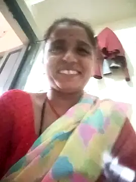 Snapshot of Hirdesh_sahu chatting on June 2026 05:45:02 AM Hirdesh sahu online show from June 2026 05:45:02 AM