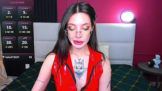 Snapshot of IvyDainty chatting on June 2026 01:30:02 AM IvyDainty online show from June 2026 01:30:02 AM
