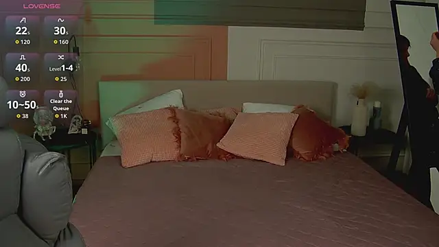  SilkyShadow  online show from March 2026 01:10:02 AM