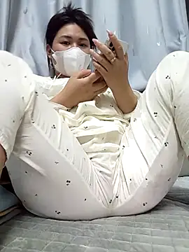 Minaa2x online show from March 2026 04:34:02 PM