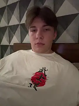 Snapshot of marcus_euphoria_ chatting on May 2026 11:04:01 AM marcus euphoria online show from May 2026 11:04:01 AM