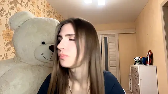 ElsieKuhlmann online show from March 2026 05:30:01 PM