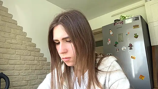 ElsieKuhlmann online show from April 2026 12:08:02 PM