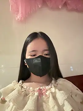 Gwen879 online show from February 2026 11:43:01 PM