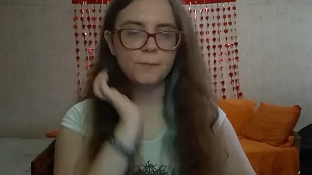 Miyabeee online show from July 2026 03:21:02 PM