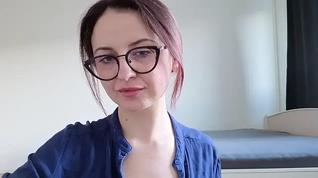 Satin Sin online show from April 2026 05:13:02 PM