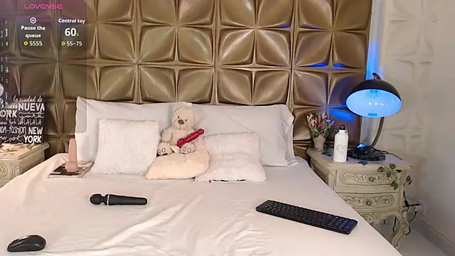 KeisyCamer online show from April 2026 04:32:01 AM