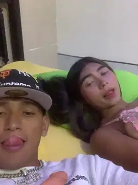 GeorgiandCoi online show from April 2026 06:10:01 PM