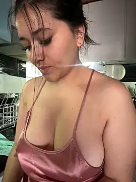 Veronica Wins  online show from April 2026 03:24:02 PM