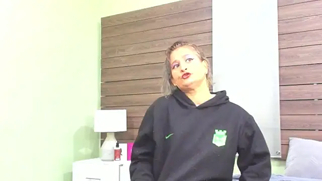 Hadde multisquirt online show from February 2026 11:49:02 AM