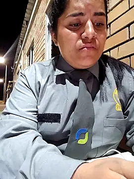 Isabel 3 online show from March 2026 11:53:02 PM