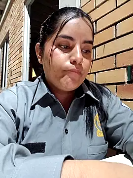 Isabel 3 online show from March 2026 11:30:02 PM