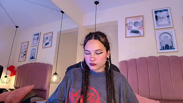 Hanabie  online show from April 2026 03:07:01 AM