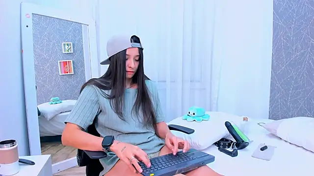 ViictoriiaSaenz online show from March 2026 05:02:01 AM