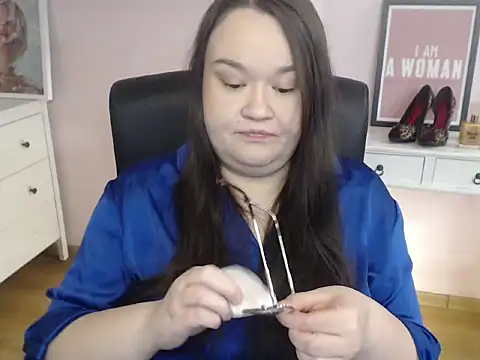 HollyDanceSoul online show from February 2026 05:25:02 AM