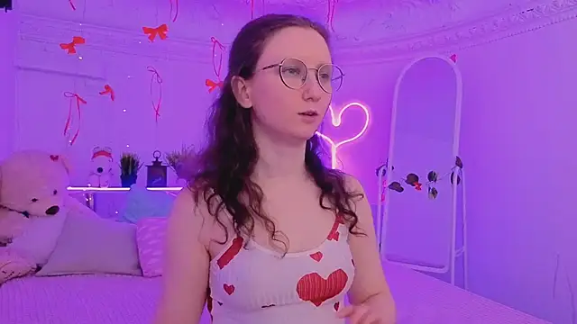 SunshineBlaze online show from February 2026 05:33:02 AM