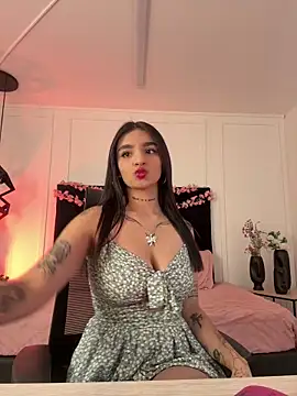 Abriil cutee online show from April 2026 02:06:01 PM