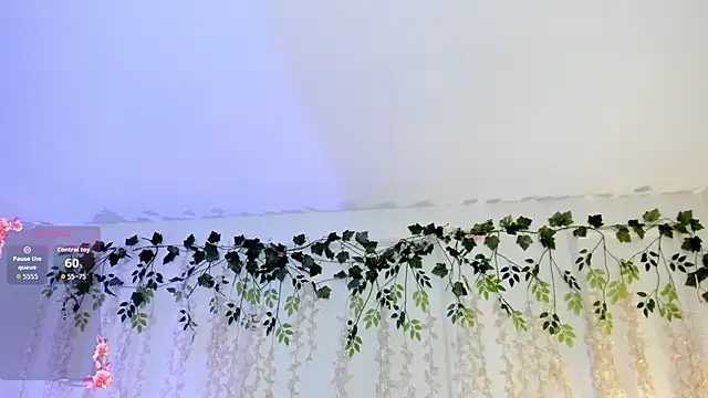 lizz lunna online show from March 2026 09:42:01 PM