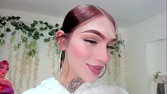 Snapshot of lizz_lunna chatting on July 2026 09:31:02 PM lizz lunna online show from July 2026 09:31:02 PM