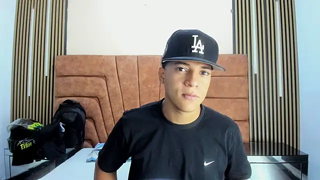 MATHY ROBERT online show from January 2026 07:41:01 PM