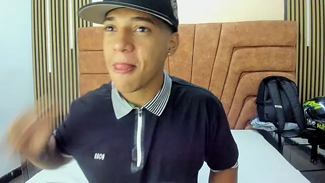 MATHY ROBERT online show from January 2026 07:50:02 PM