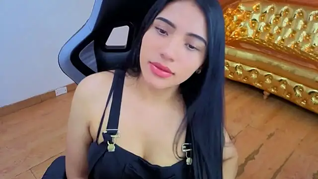 zedin02 a online show from April 2026 07:59:02 PM