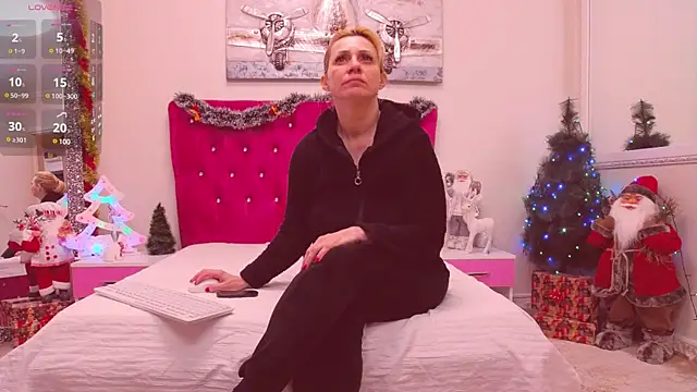 AmandaL1 online show from January 2025 05:12:01 AM