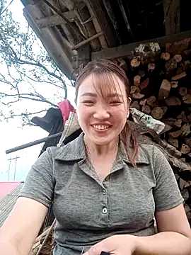 Snapshot of Nunaa2x chatting on March 2026 07:57:02 AM Nunaa2x online show from March 2026 07:57:02 AM