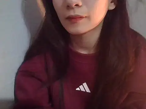 Snapshot of berry_alma06 chatting on February 2026 02:53:02 PM berry alma06 online show from February 2026 02:53:02 PM