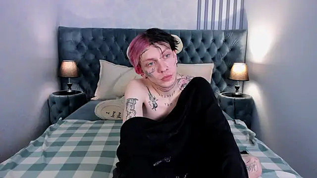 MikkiBev online show from January 2026 08:10:02 PM