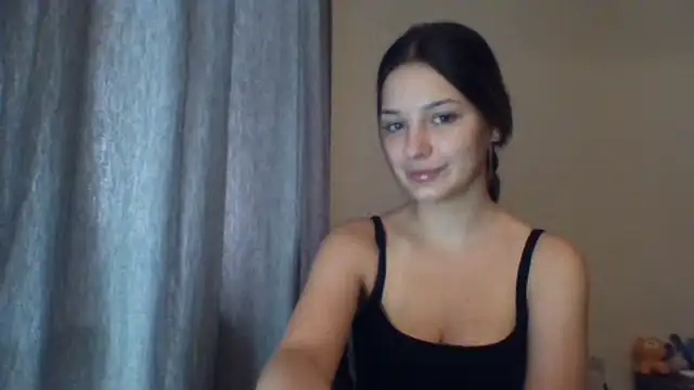 Snapshot of EvelineMagnetic chatting on July 2026 02:25:02 PM EvelineMagnetic online show from July 2026 02:25:02 PM