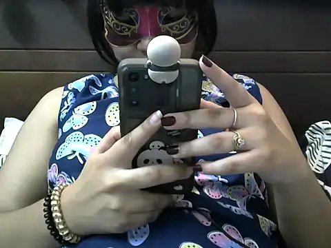 Snapshot of AngelAnaya018 chatting on March 2026 05:39:01 PM AngelAnaya018 online show from March 2026 05:39:01 PM