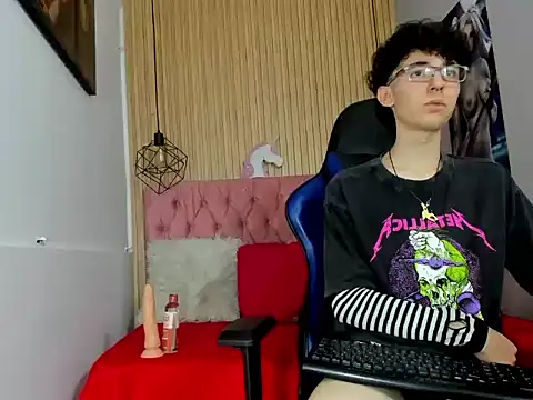 Syriussz online show from February 2026 07:32:02 PM