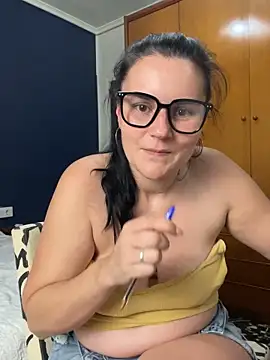 Alice Dan online show from June 2026 02:33:01 PM