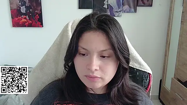 yessica gomez01 online show from April 2026 08:35:02 PM