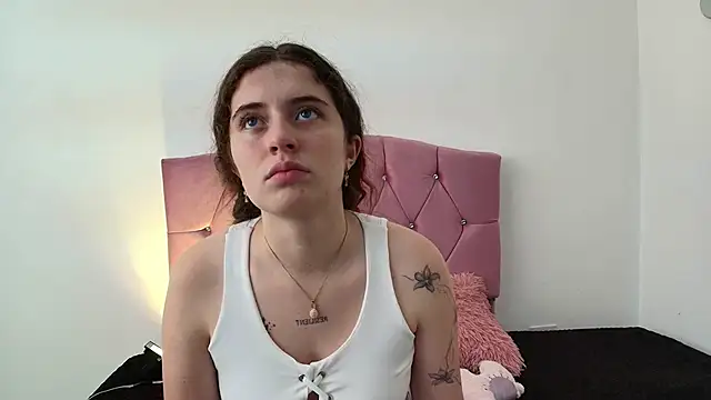 Cherry Boomxx online show from March 2026 06:12:02 PM